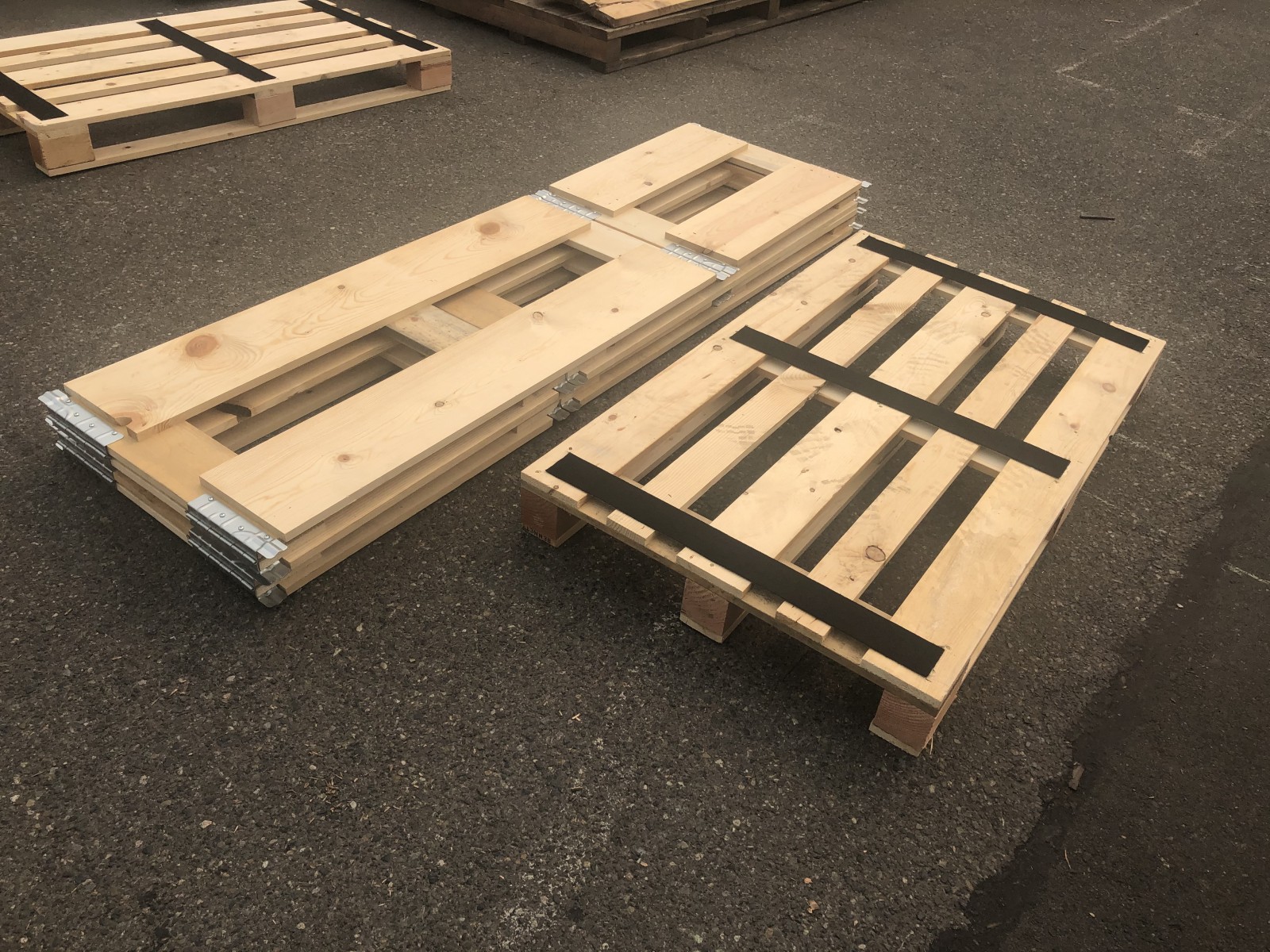 Skids & Pallets • Custom Crating